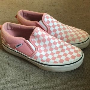 PINK CHECKERED VANS!!!!